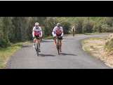 Passage des cyclos au fil de la pente